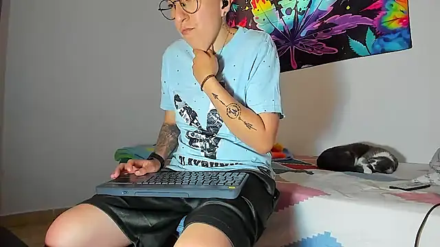 Sexyboy 666 online show from December 22, 2025, 3:20 pm