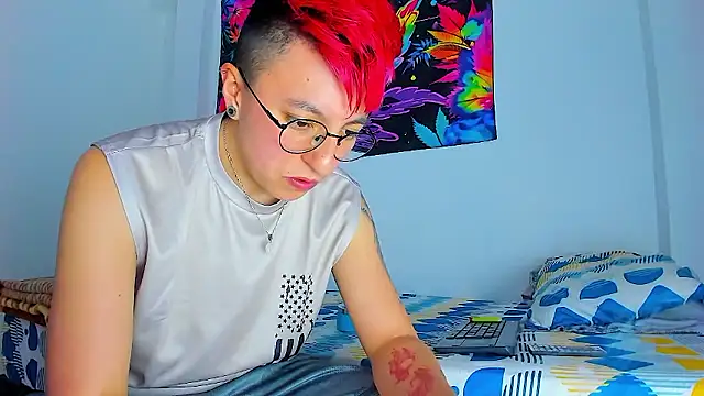 Snapshot of Sexyboy_666 chatting on January 12, 2026, 12:32 pm Sexyboy 666 online show from January 12, 2026, 12:32 pm