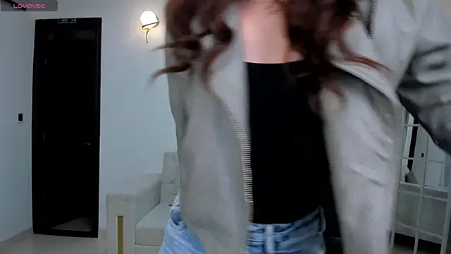 AnaisNin online show from November 27, 2025, 2:57 am