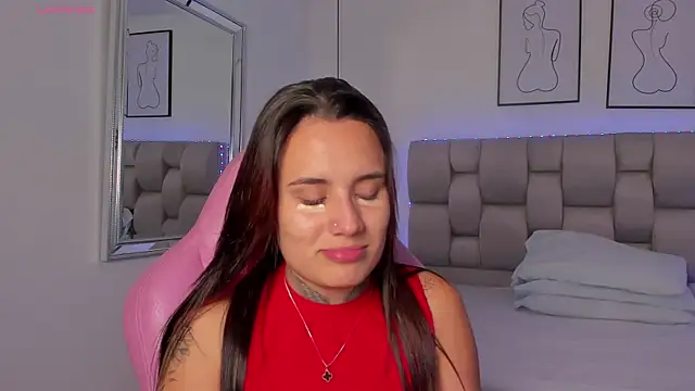 Susan-Sweet-7 online show from December 4, 2025, 7:44 pm