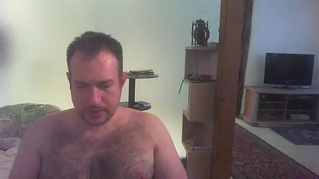 Snapshot of Mike_12hot chatting on November 25, 2025, 10:26 am Mike 12hot online show from November 25, 2025, 10:26 am