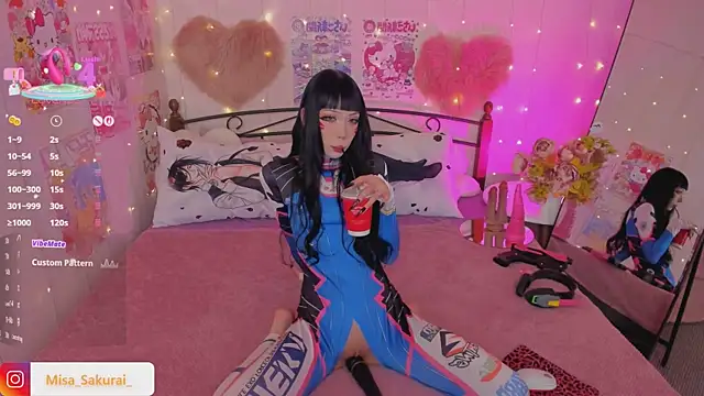 Misa Sakurai online show from October 27, 2025, 7:18 pm