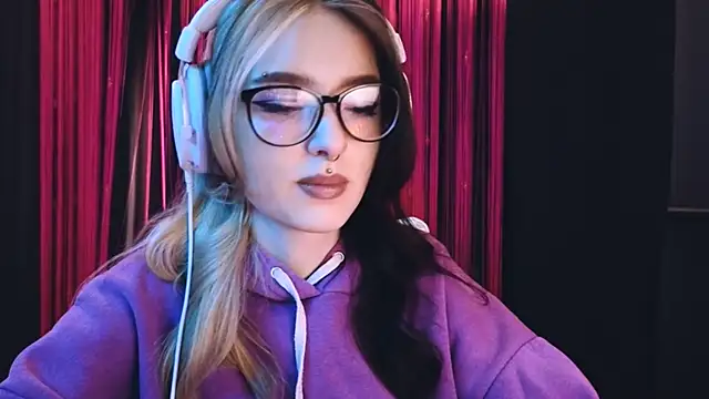 Avi Nile online show from March 4, 2025, 3:00 am