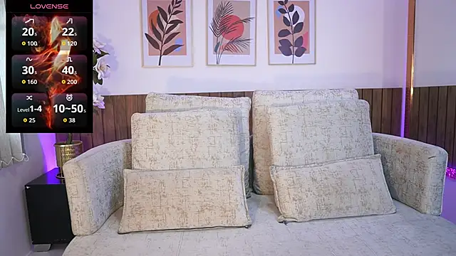 Zarawilliams online show from November 13, 2025, 11:42 am