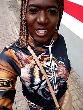 Snapshot of blackhotpartyts chatting on December 19, 2025, 1:51 pm blackhotpartyts online show from December 19, 2025, 1:51 pm