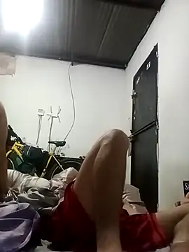 Mrdetonador online show from April 18, 2026, 5:33 am