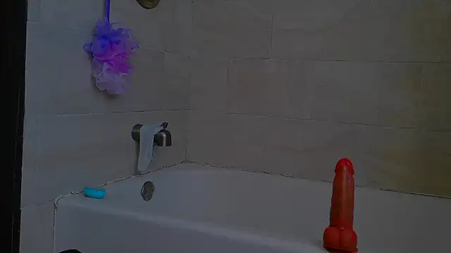 paytonkelly online show from March 13, 2025, 3:06 pm