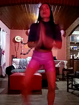 Snapshot of Chicavixy chatting on November 5, 2025, 1:27 am Chicavixy online show from November 5, 2025, 1:27 am