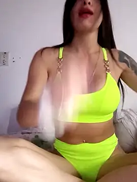 Snapshot of Chicavixy chatting on November 11, 2025, 1:22 pm Chicavixy online show from November 11, 2025, 1:22 pm