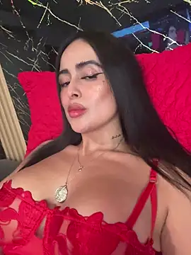 Snapshot of Alexandra_duque chatting on December 17, 2025, 8:37 pm Alexandra duque online show from December 17, 2025, 8:37 pm