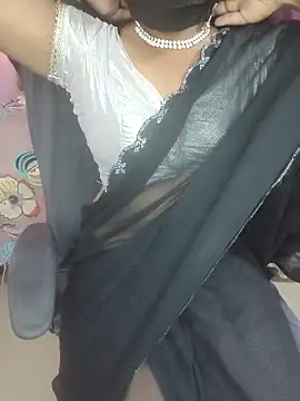 Snapshot of Tanvi-patil chatting on October 14, 2025, 4:19 pm Tanvi-patil online show from October 14, 2025, 4:19 pm