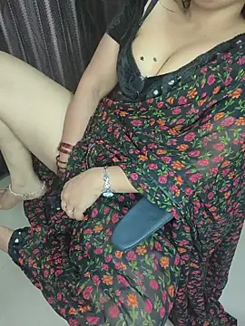 Tanvi-patil online show from December 1, 2025, 6:35 pm