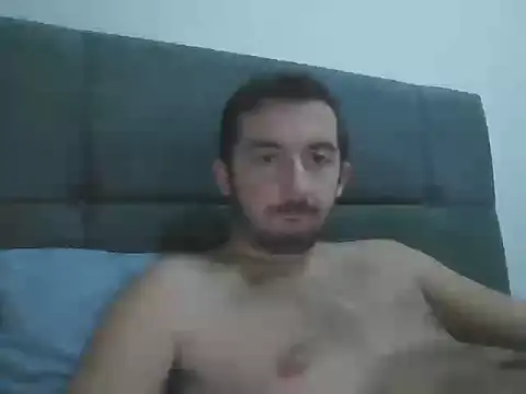 laynufff online show from October 24, 2025, 5:09 pm