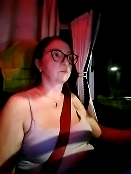 Snapshot of cuplubijoanna chatting on February 26, 2026, 9:36 pm cuplubijoanna online show from February 26, 2026, 9:36 pm