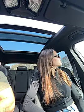 JuicyFruits93 online show from March 4, 2026, 11:49 am