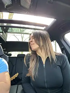 JuicyFruits93 online show from March 9, 2026, 12:09 pm