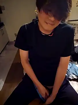 MANNZAAo06 online show from December 1, 2024, 4:29 pm