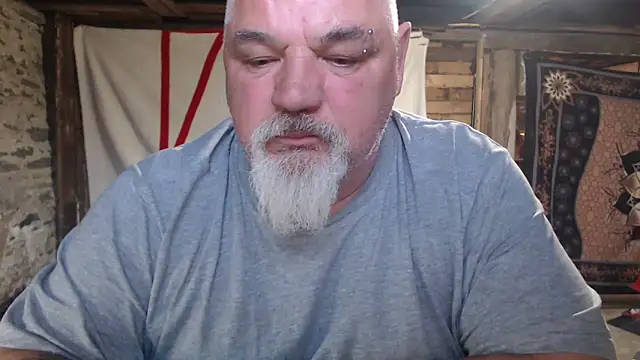 Snapshot of Newfiesausage1972 chatting on May 10, 2026, 11:43 pm Newfiesausage1972 online show from May 10, 2026, 11:43 pm