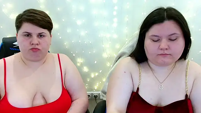 BeckyAndHellen online show from March 14, 2026, 11:59 am