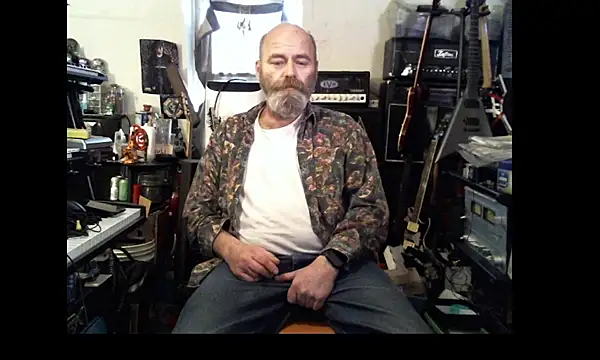 Snapshot of SirGarMack chatting on February 23, 2026, 5:10 pm SirGarMack online show from February 23, 2026, 5:10 pm