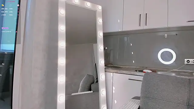 cindycumalot online show from October 26, 2025, 7:36 am