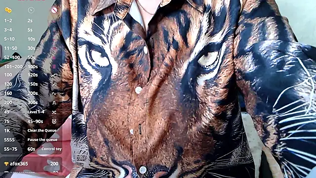 RoseStarr online show from October 23, 2025, 5:07 am