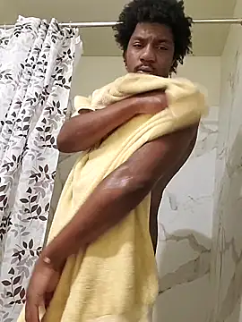 Snapshot of gaimov3r2024 chatting on November 15, 2025, 8:22 am gaimov3r2024 online show from November 15, 2025, 8:22 am