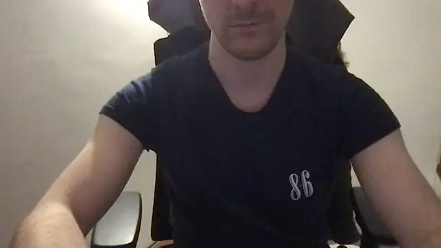 Snapshot of marguiabc chatting on February 1, 2026, 12:09 am marguiabc online show from February 1, 2026, 12:09 am