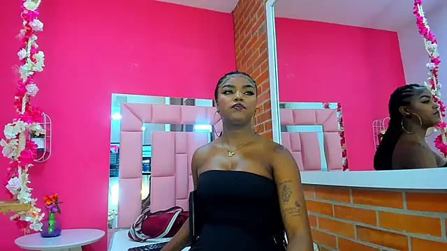 Snapshot of malu_horny_69 chatting on December 10, 2024, 2:17 pm malu horny 69 online show from December 10, 2024, 2:17 pm