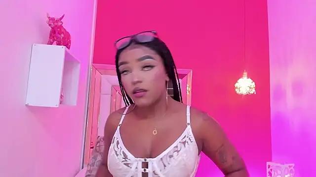 Snapshot of malu_horny_69 chatting on February 13, 2026, 8:05 pm malu horny 69 online show from February 13, 2026, 8:05 pm