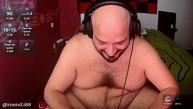 menditeta1 online show from December 3, 2025, 9:46 pm