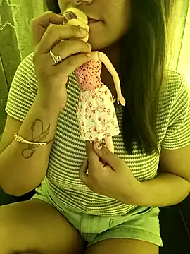 Divya girl online show from March 11, 2025, 1:12 pm