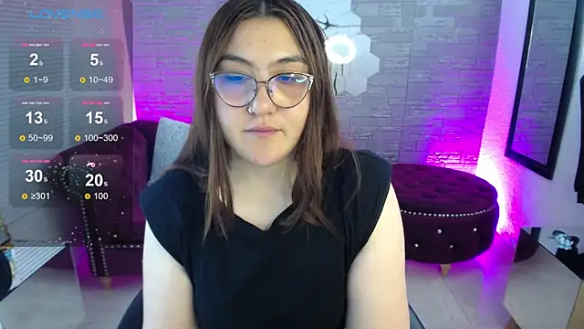 Snapshot of conniejames_m chatting on April 22, 2026, 2:07 pm conniejames m online show from April 22, 2026, 2:07 pm