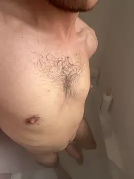 Snapshot of Chuckie_999 chatting on October 27, 2025, 4:00 pm Chuckie 999 online show from October 27, 2025, 4:00 pm