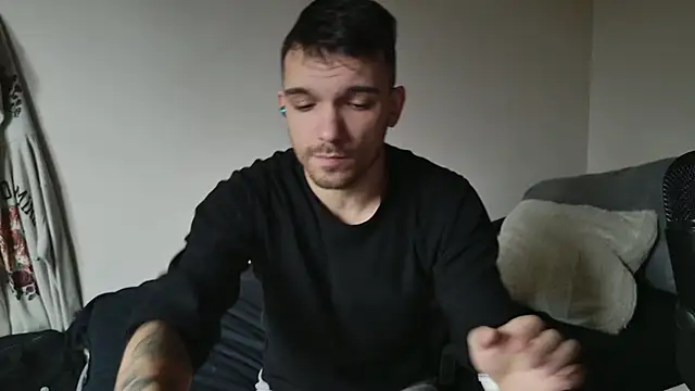 JackDesFeux online show from March 9, 2025, 3:38 pm