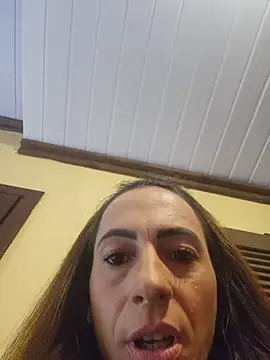Snapshot of Brunna_Ella chatting on May 29, 2026, 5:00 pm Brunna Ella online show from May 29, 2026, 5:00 pm