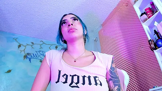 SaturnooStonee online show from May 29, 2026, 2:09 am