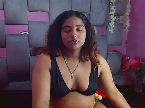 Snapshot of Sofia_Hernandez_ chatting on December 24, 2024, 11:49 am Sofia Hernandez online show from December 24, 2024, 11:49 am