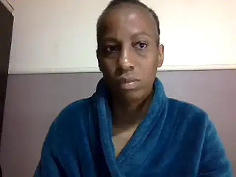 Snapshot of AfricanPrincesss2 chatting on December 26, 2024, 11:35 pm AfricanPrincesss2 online show from December 26, 2024, 11:35 pm