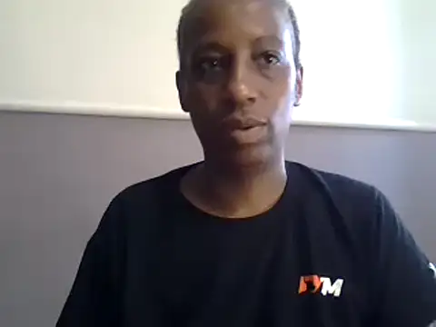 Snapshot of AfricanPrincesss2 chatting on December 30, 2024, 8:32 am AfricanPrincesss2 online show from December 30, 2024, 8:32 am