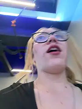 melody-dy online show from March 25, 2026, 6:03 pm