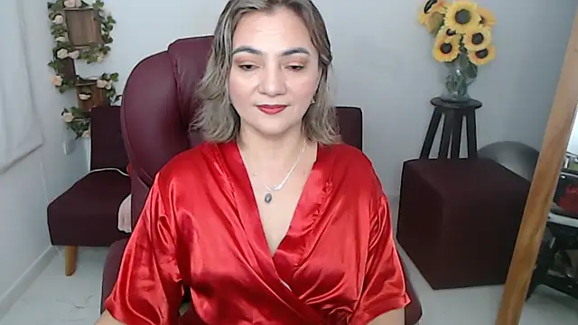 Snapshot of ana_milf chatting on May 17, 2026, 1:29 pm ana milf online show from May 17, 2026, 1:29 pm