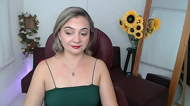 Snapshot of ana_milf chatting on June 23, 2026, 3:10 pm ana milf online show from June 23, 2026, 3:10 pm