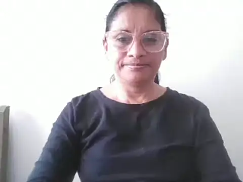 Snapshot of titssmall123 chatting on December 25, 2024, 2:13 pm titssmall123 online show from December 25, 2024, 2:13 pm