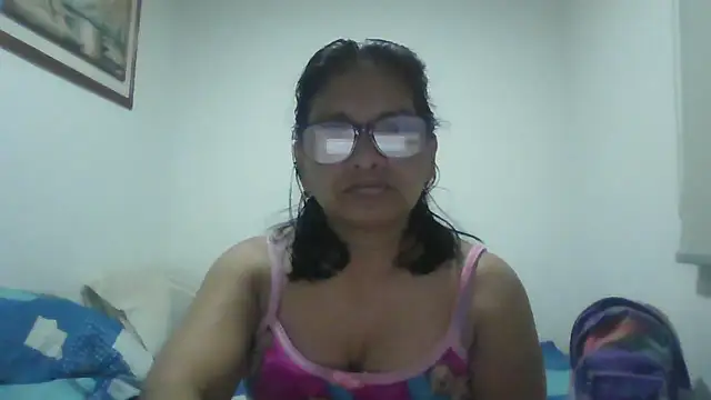 Snapshot of titssmall123 chatting on January 17, 2026, 11:52 pm titssmall123 online show from January 17, 2026, 11:52 pm
