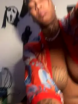 CUMQUEEN-XXX69 online show from December 22, 2025, 7:27 am