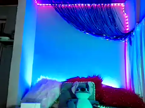 Snapshot of Tomas_Tylor chatting on December 12, 2024, 11:14 pm Tomas Tylor online show from December 12, 2024, 11:14 pm