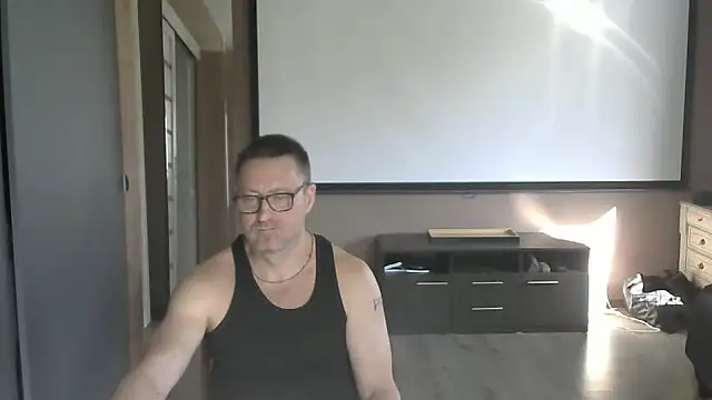 Snapshot of HarrySnake chatting on September 30, 2025, 10:31 am HarrySnake online show from September 30, 2025, 10:31 am