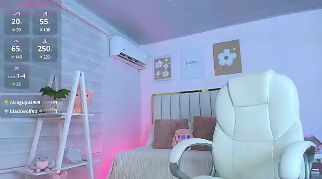 Cristall Bunny online show from February 3, 2025, 12:47 am