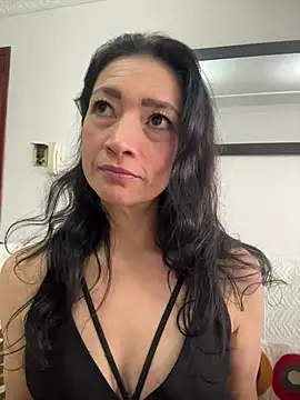 Yulia sx online show from August 2, 2026, 8:51 pm
